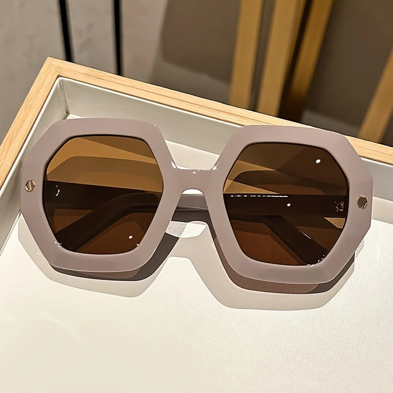 Retro Polygon Sunglasses - Large Frame, Personalized Irregular Simple Fashion for Outdoor Travel and Street Photography Eyewear
