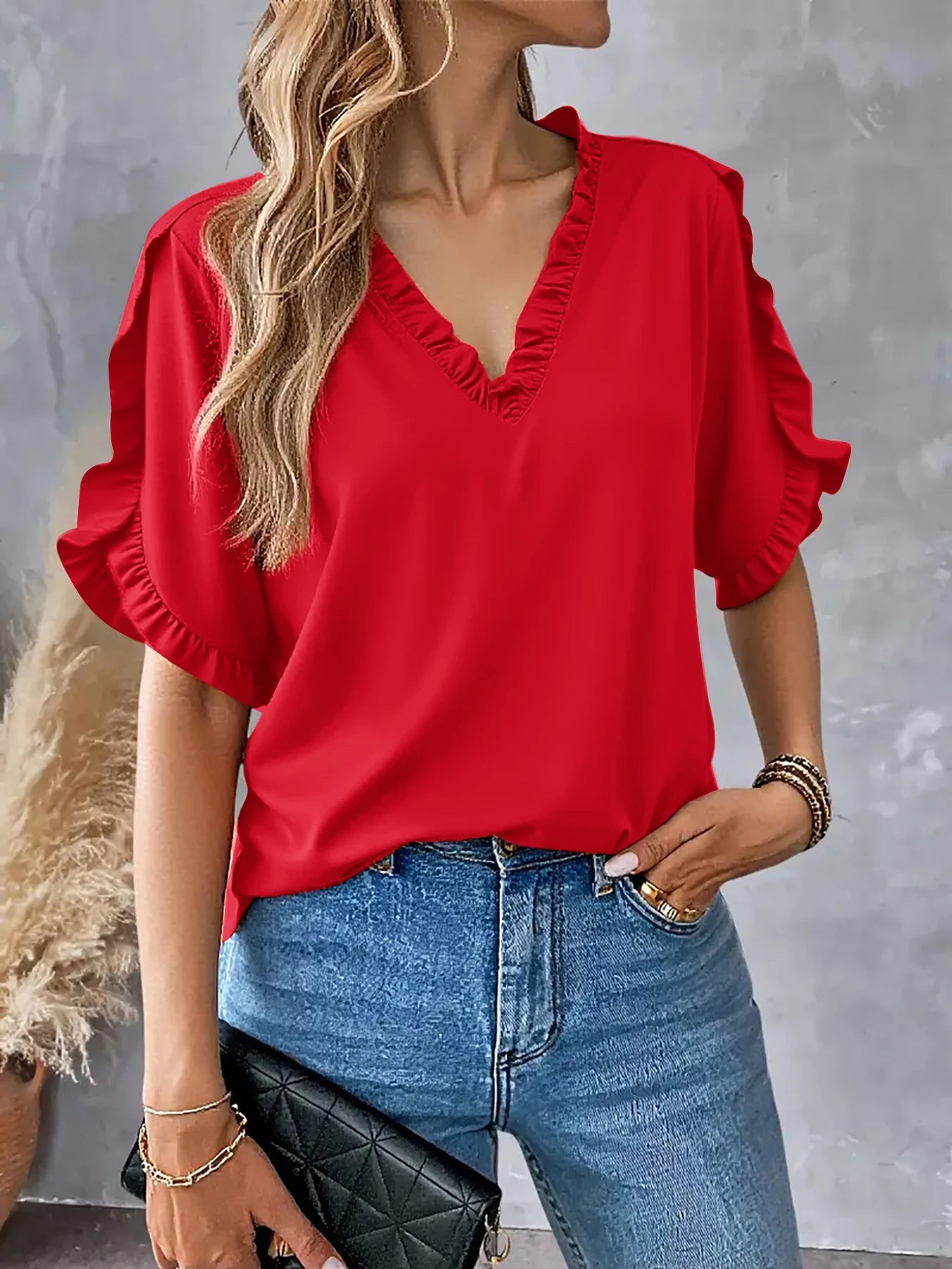 Women's Summer Tops 2025 Dressy Casual Petal Short Sleeve V Neck T Shirts Trendy Tunic Blouses Cute Tees Clothes