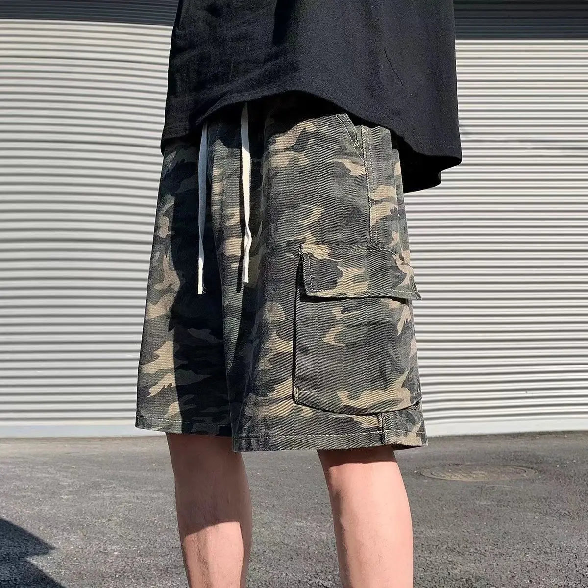Men's New Retro Camouflage Workwear Loose High Street Pocket Straight Versatile Five-point Shorts