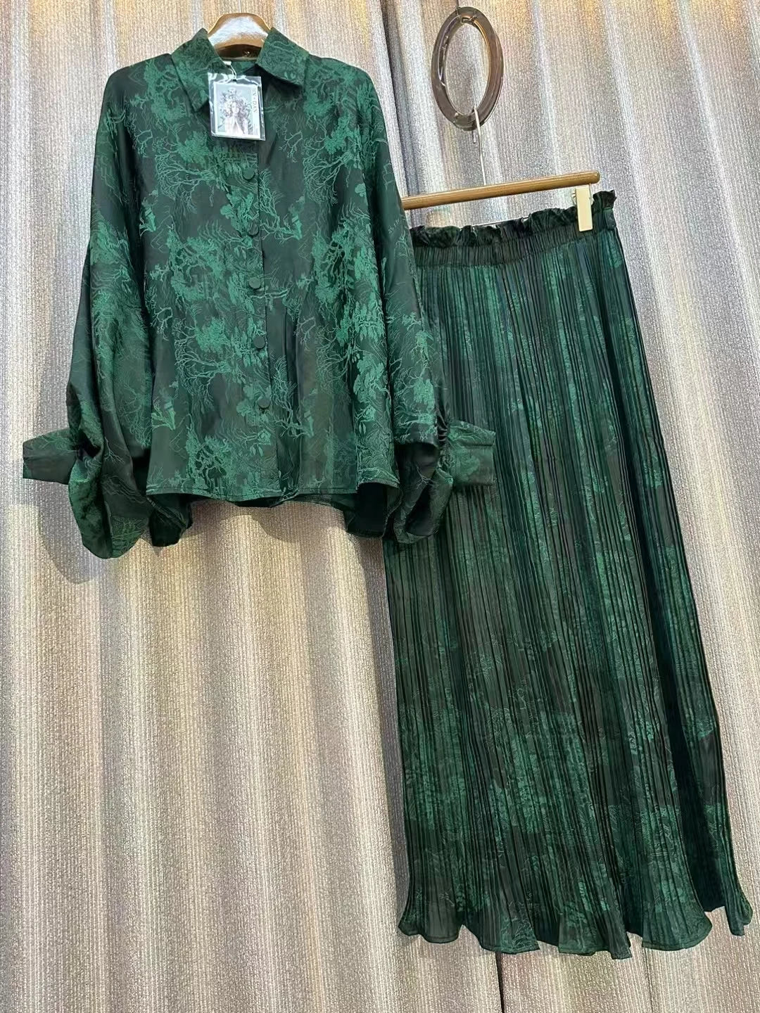 Summer Outfits For Women 2023 Fashion Set Chic and Elegant Wide Printed Shirt Two-piece High Waist Pleated Wide Leg Pants Sets