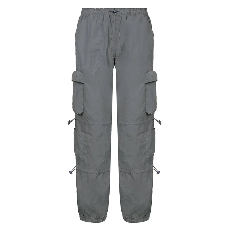 American street style design with multiple pockets, workwear with drawstring elastic and loose fit, hip-hop low waist sports pan