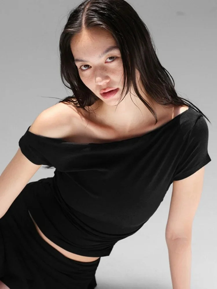Summer Fashion Sexy Solid Colours Women Clothing Casual Short Sleeve Slash Neck Shirts For Women One Shoulder Streetwear Y2k Top