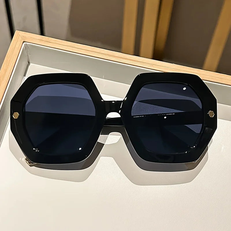 Retro Polygon Sunglasses - Large Frame, Personalized Irregular Simple Fashion for Outdoor Travel and Street Photography Eyewear