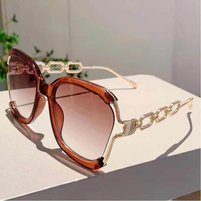 Chic Square Fashion Glasses, Gradient Lens, Detachable Faux Pearl Chain - Trendy, Stylish for Streetwear & Party Accessory