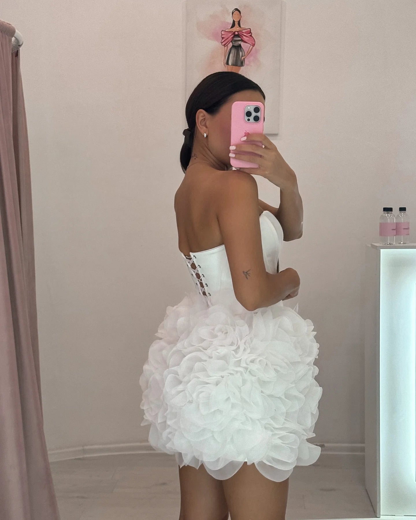 Stylish White Short Prom Gown 2025 Party Dresses Ruffled Tulle Corset Mini Cocktail Celebrity Dress 2025 Formal Occasion Dress